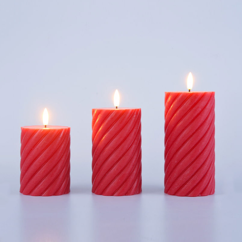 3 pakke røde spiralflammeløse søylelys
